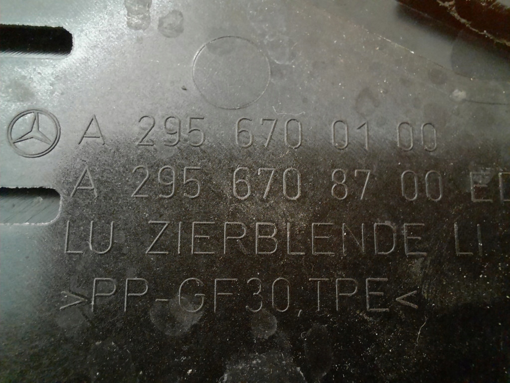 фото №9, Mercedes eqe v295 22- стекло кузовная левая перед передняя 2956700100