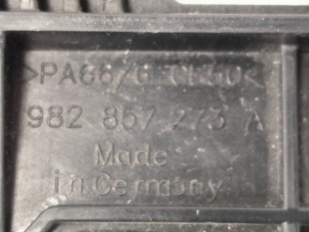 Кронштейн навигации рамка каркас радио porsche boxster 982 2.0 982857273a Оригинал