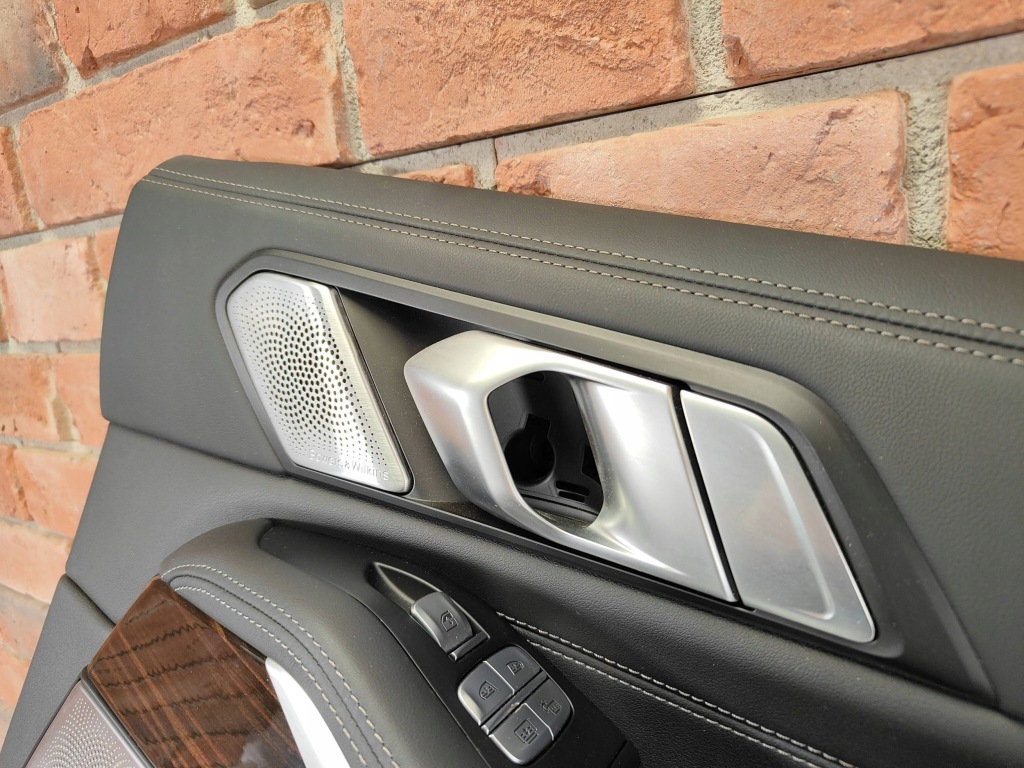 Обшивка обивка дверь правый задняя задний bmw x7 g07 lci bowers led merino Цена