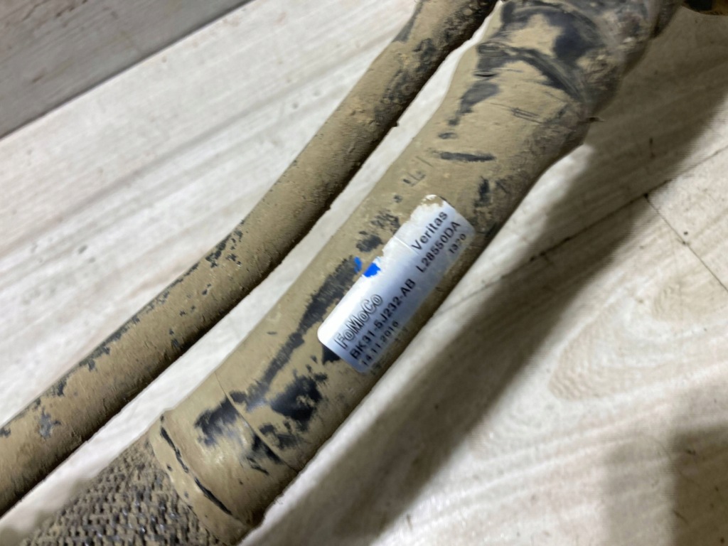 Ford transit custom 2017 заливна горловина adblue 2.0 d Оригінал