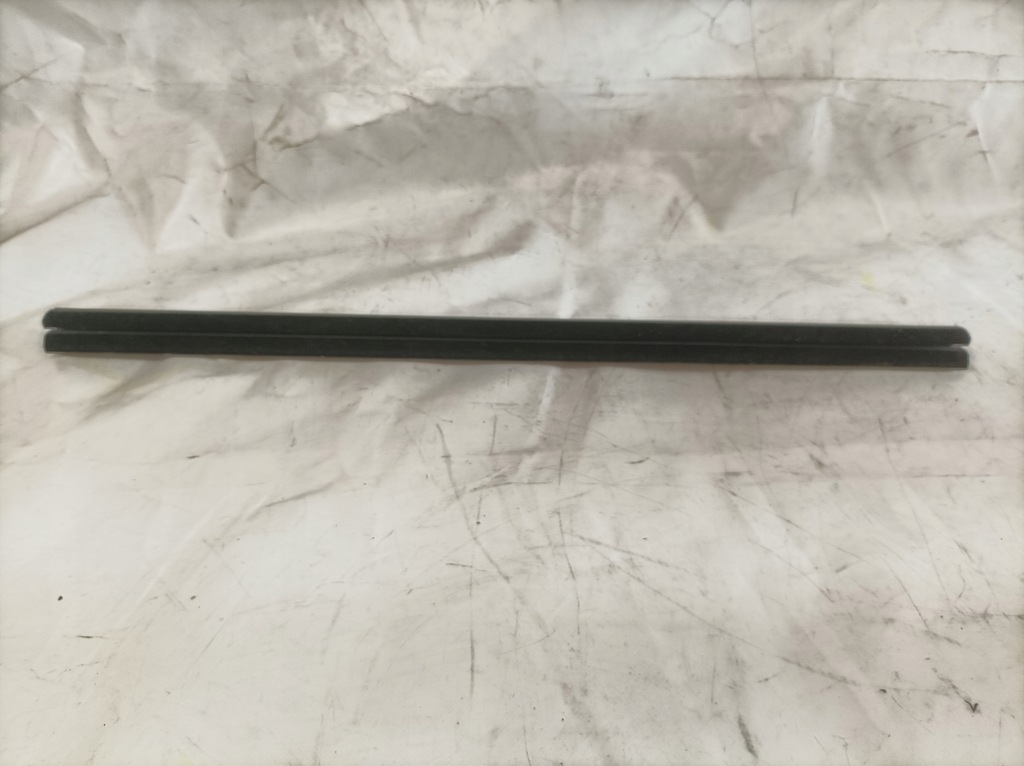 фото №9, Ram 1500 11 молдинг прокладка дверь usa левый задняя