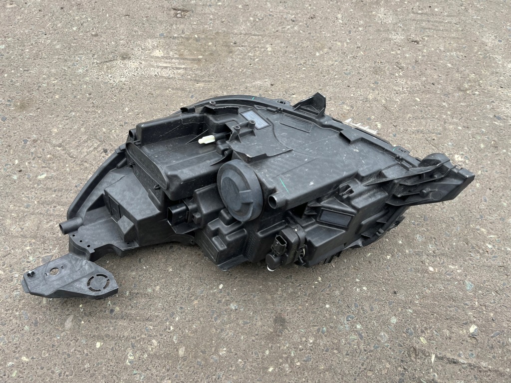 фото №6, Лампа правая передняя peugeot 208 ii full led