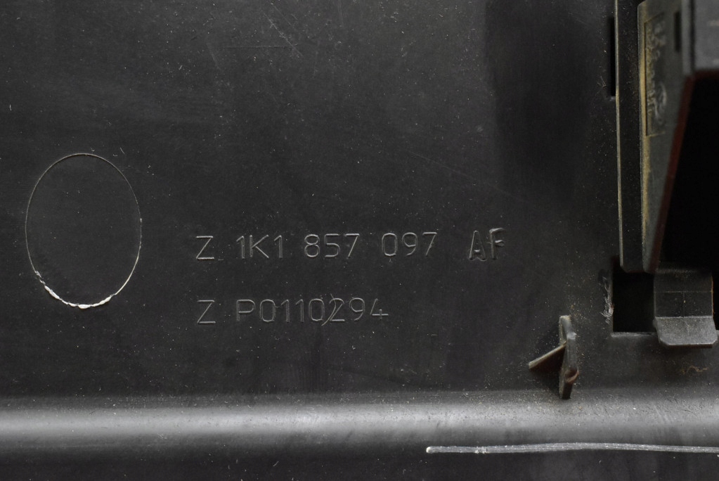 фото №7, Бардачок пасажира eu 1k1857290 vw golf 5 v kombi 03-09