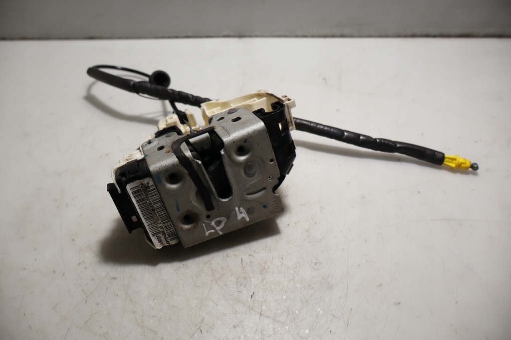 фото №1, Замок левый перед дверь jeep grand cherokee iv wk2