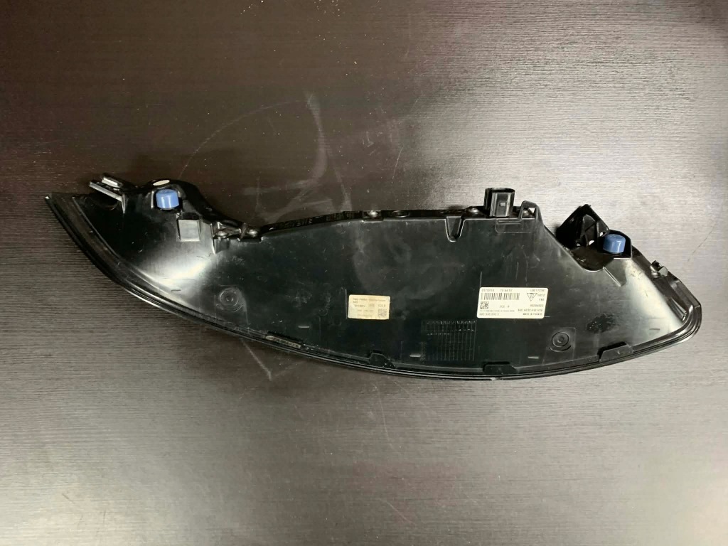 Купить Porsche 911 992 carrera gt 19- фара led правый  задний  европа  992945092e