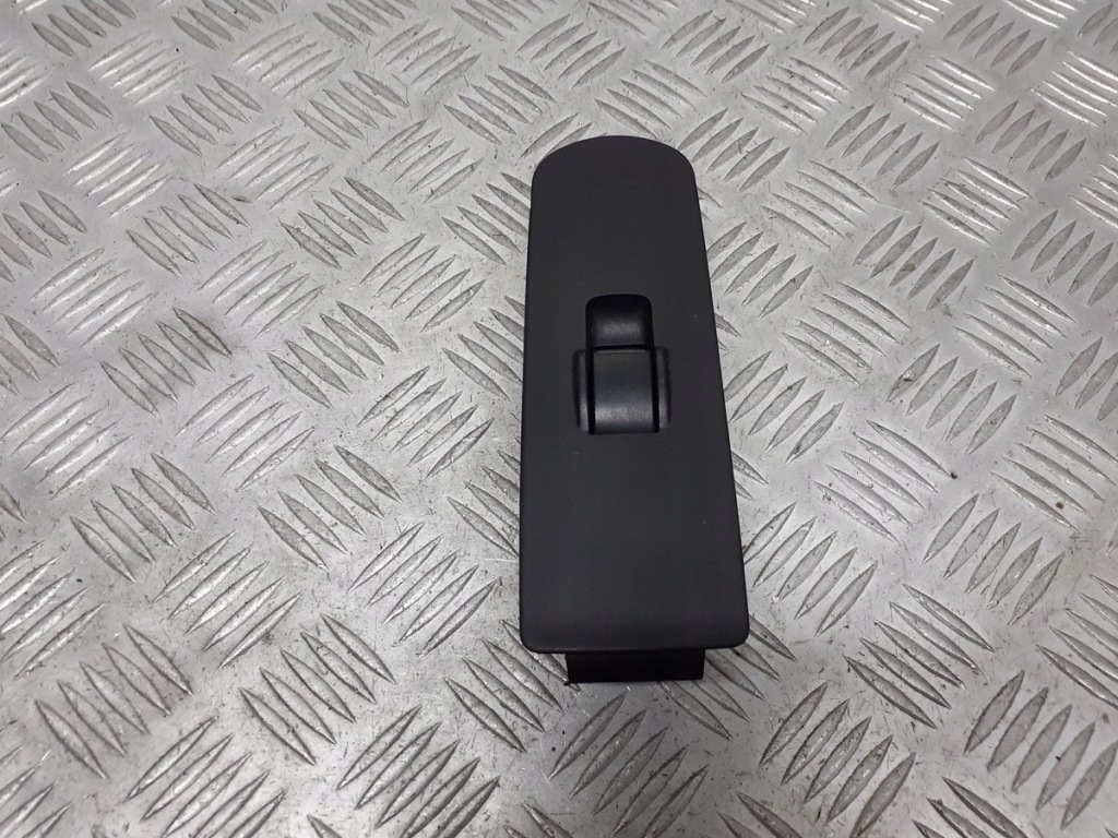 фото №1, Панель управление стекло правый перед colt vi