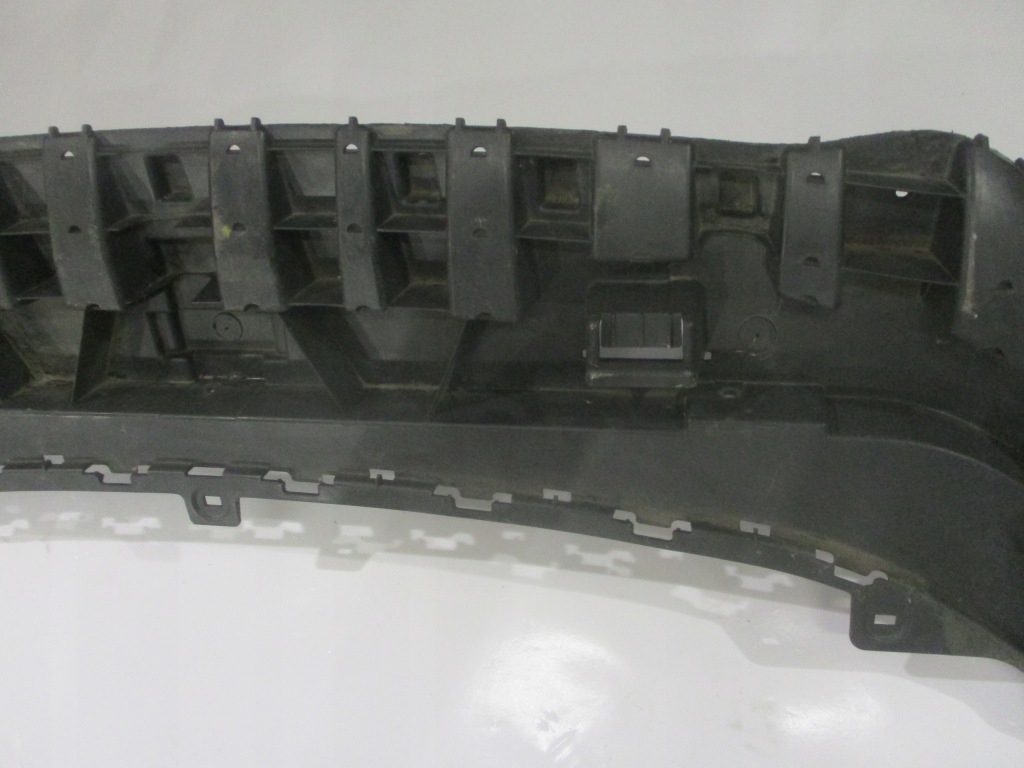 Купити Захист плита бампера pod бампер перед ford fiesta mk7 lift c1bb-8b384-a