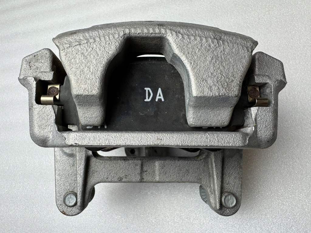 фото №13, Audi a4 a5 8w гальмівні диски гальмівні гальмівні колодки супорти набір перед/зад 8w0615301ab