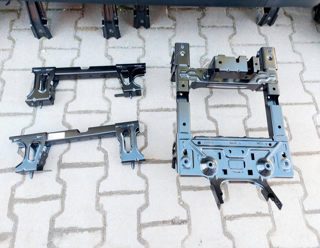 фото №12, Tesla y 22r. folele заднее сиденье кожа