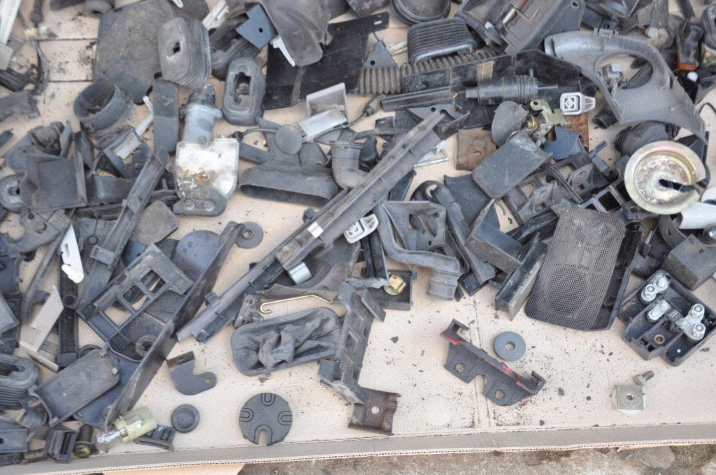 фото №10, Bmw e31 840 850 разные пластики do автомобиля