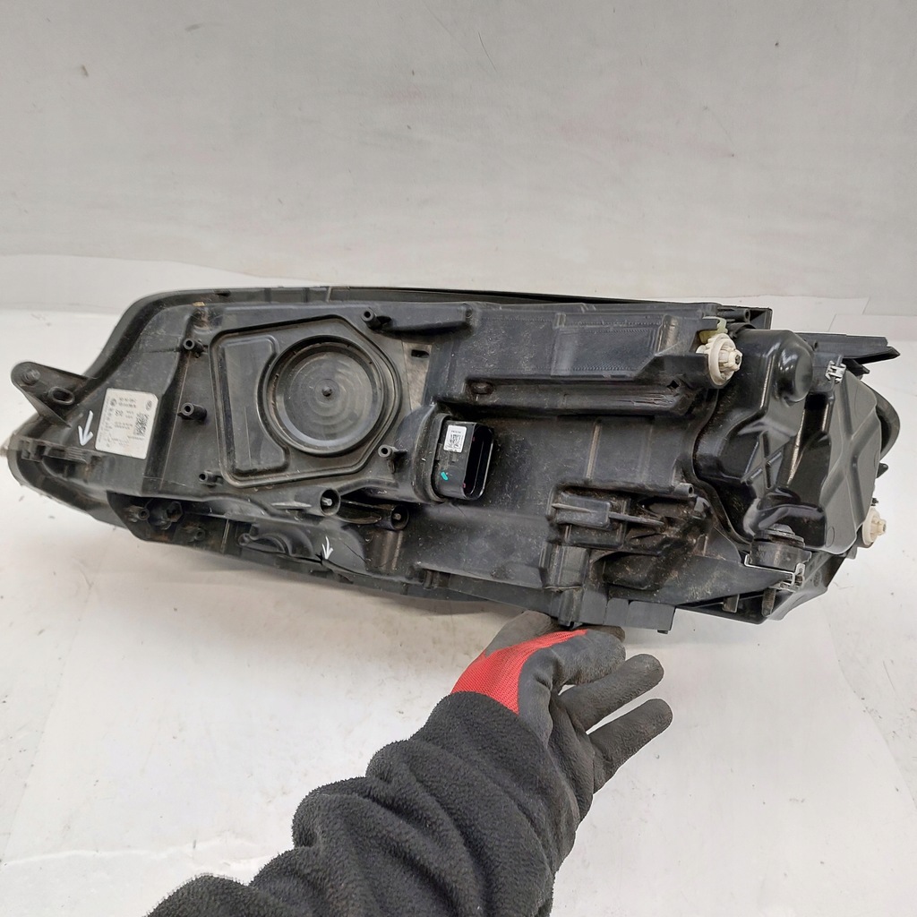 фото №13, Volkswagen passat b8 лампа правый перед led hella [na запчасти] 5g1941036c