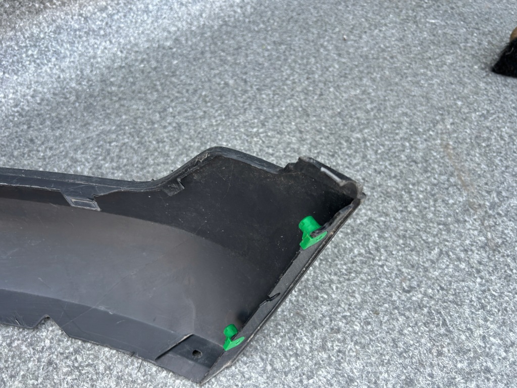 Купить Спойлер накладка бампера перед 31449340 volvo xc40 ii poznań