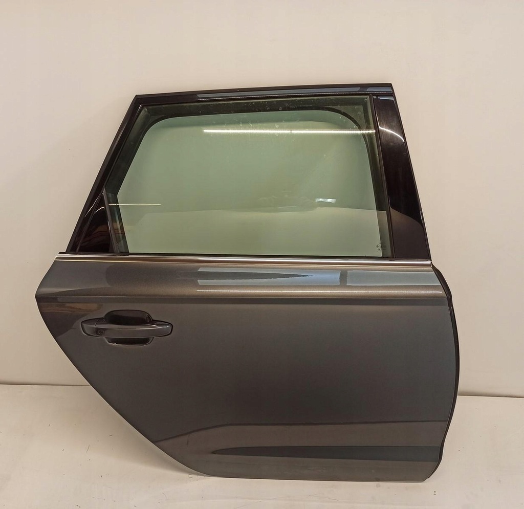 фото №1, Audi a6 c7 двері правий задня lz7s avant