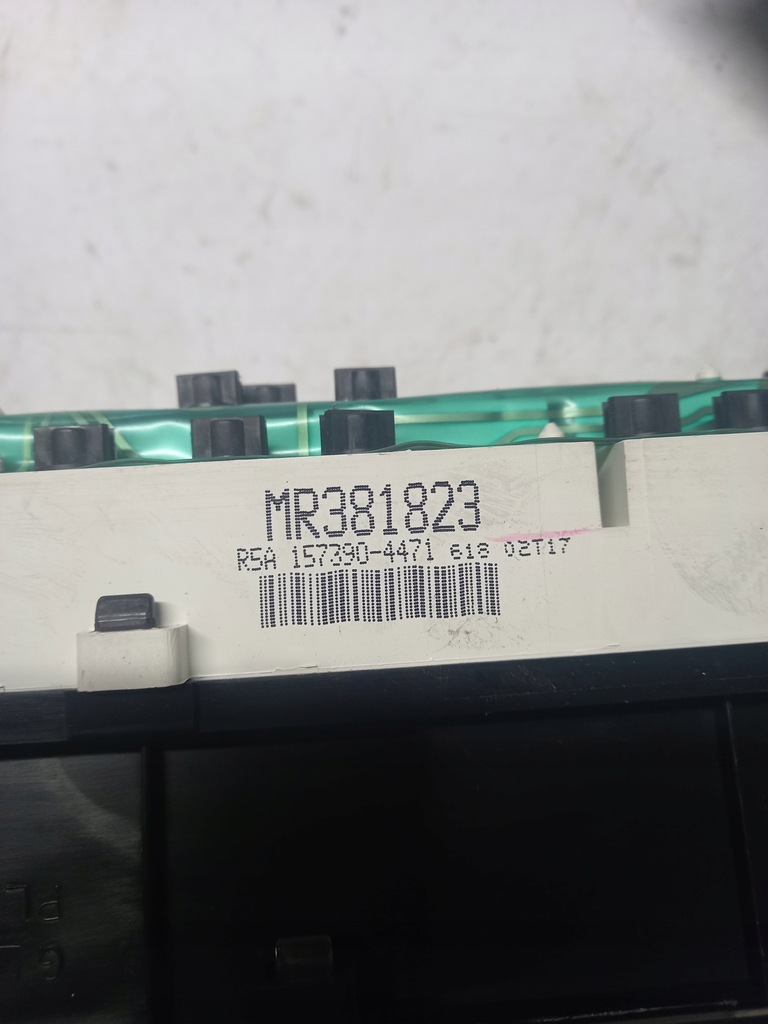 фото №6, Лічильник прилади mitsubishi galant viii 2.0 бензин