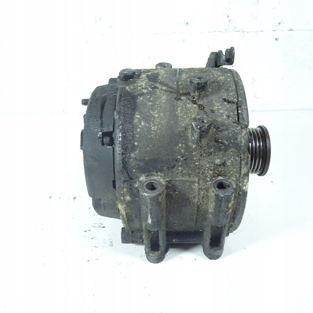 Mercedes e w210 3.2cdi генератор 10480404-m1 Оригинал