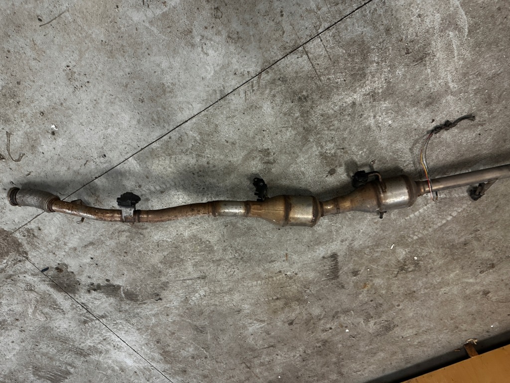 фото №2, Выхлоп катализатор dpf fap trafic iii vivaro b 2.0