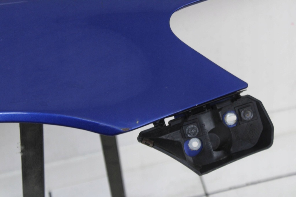 фото №8, Volvo v50 s40 ii 04r- крыло правый перед передний 476