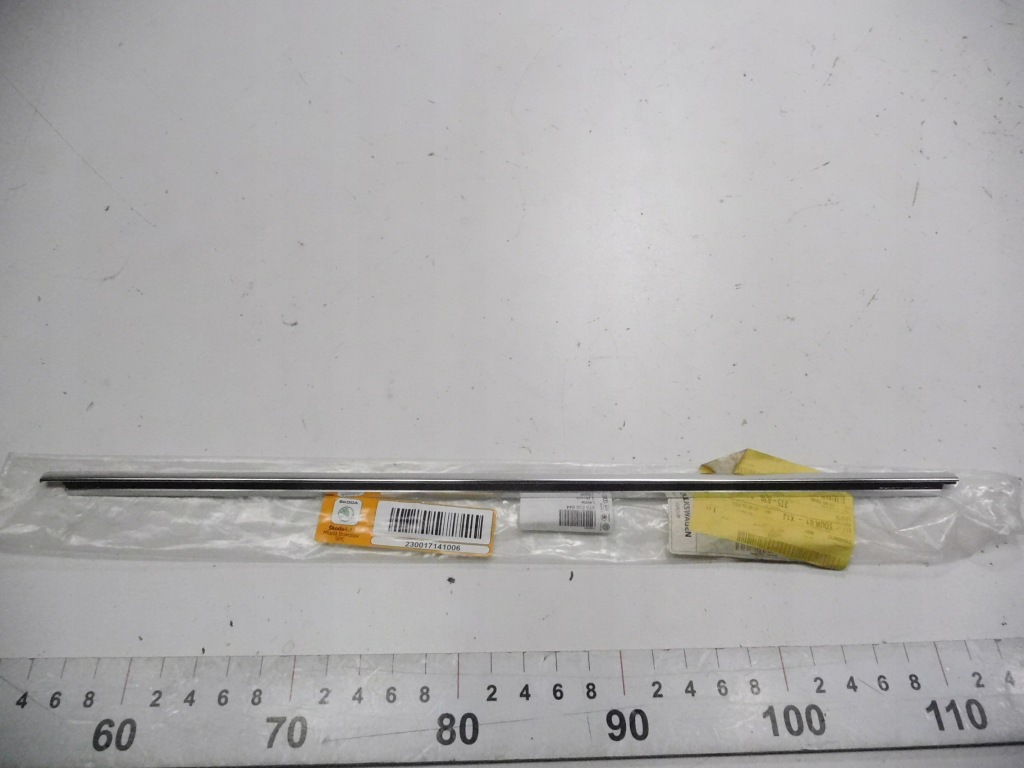 фото №8, Молдинг дверь левый задняя skoda superb ii оригинальный номер 3t5839644