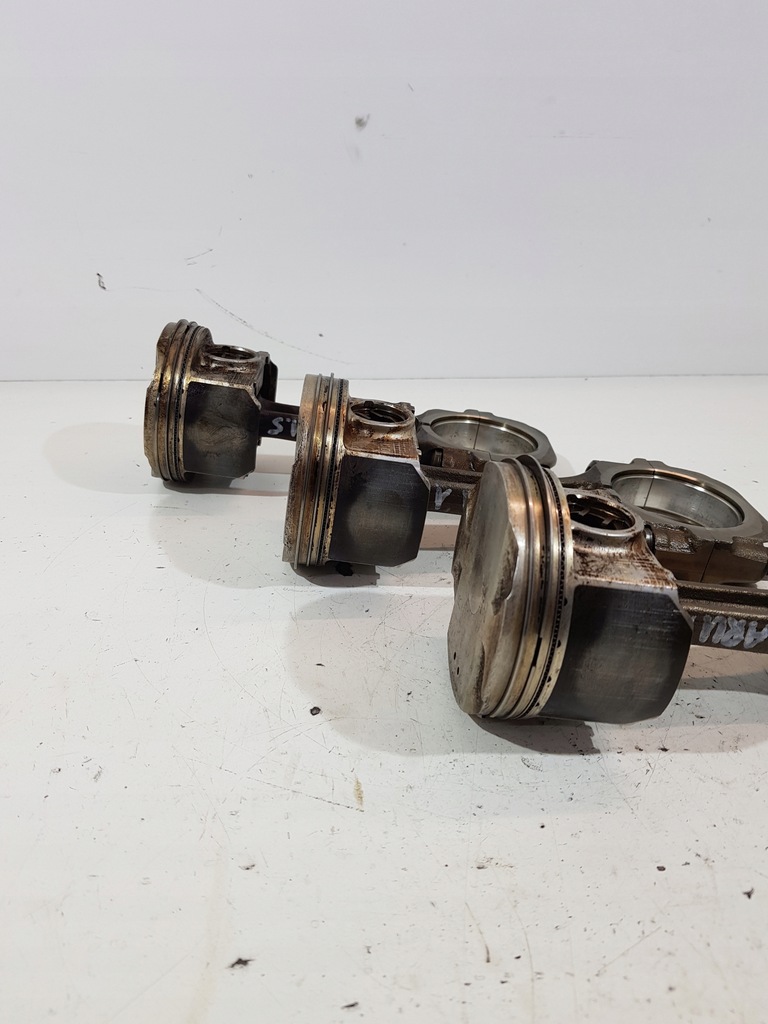 фото №8, Поршень+ шатун subaru impreza gh 1.5b 16v el15