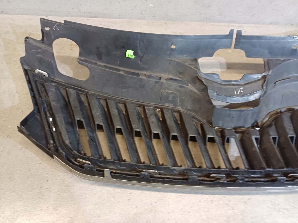 фото №9, Skoda оригінальний номер 5ja853668 решітка радіатора