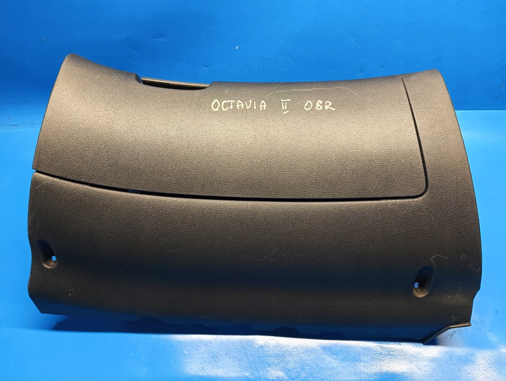 фото №1, Бардачок пассажира skoda octavia ii