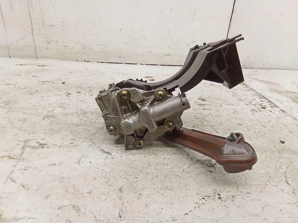 фото №1, Насос масла renault espace iv jk0/1_ 8200345757 2.0l дизель 2007