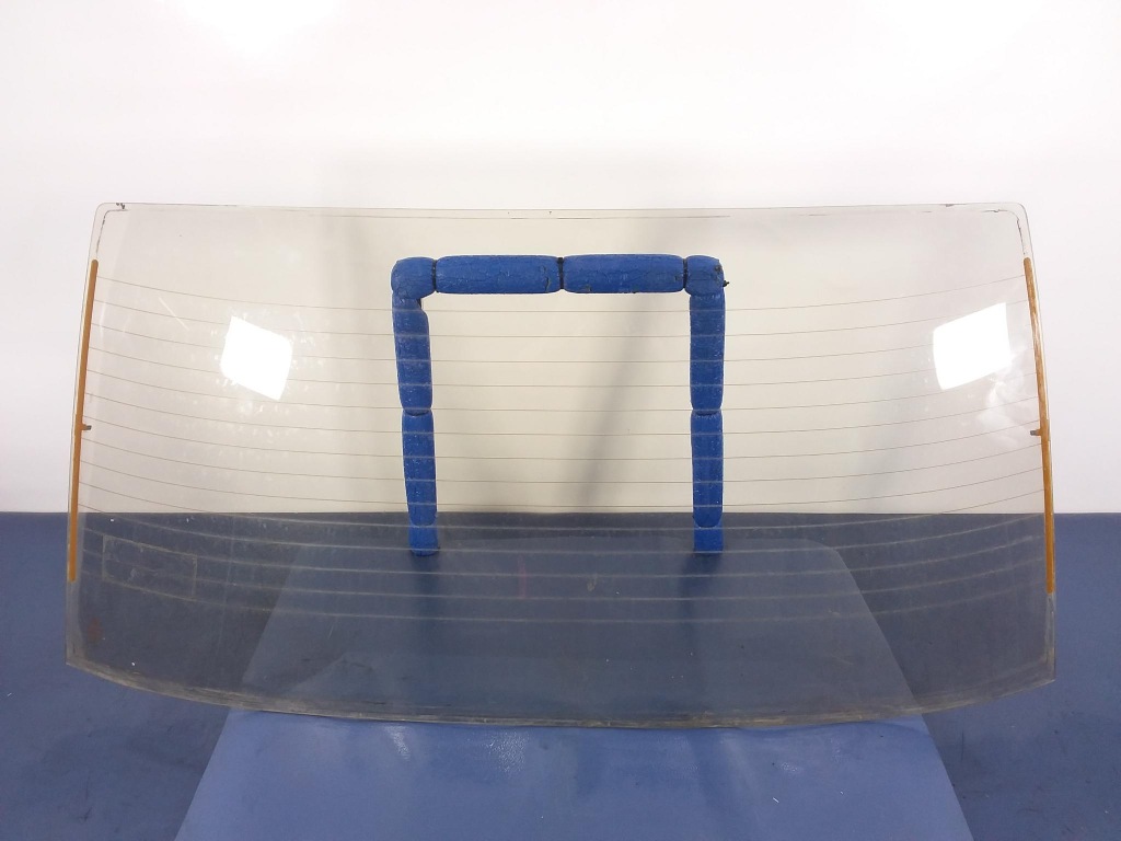 фото №1, Bmw 5 e12 стекло задняя