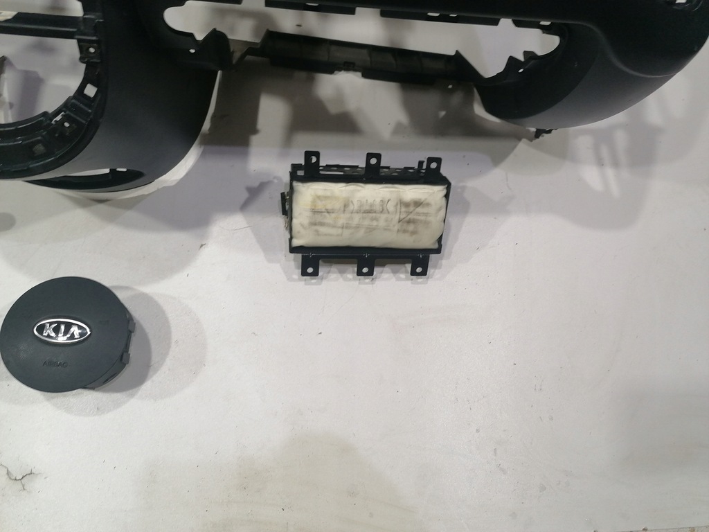 фото №5, Kia soul 1 i приборная панель консоль подушка безопасности подушки безопасности ремни