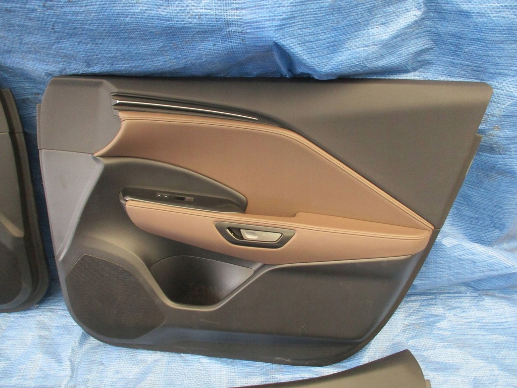 фото №10, Сиденья комплект сидений обшивки заднее сиденье lexus lbx 24- europa nowe km