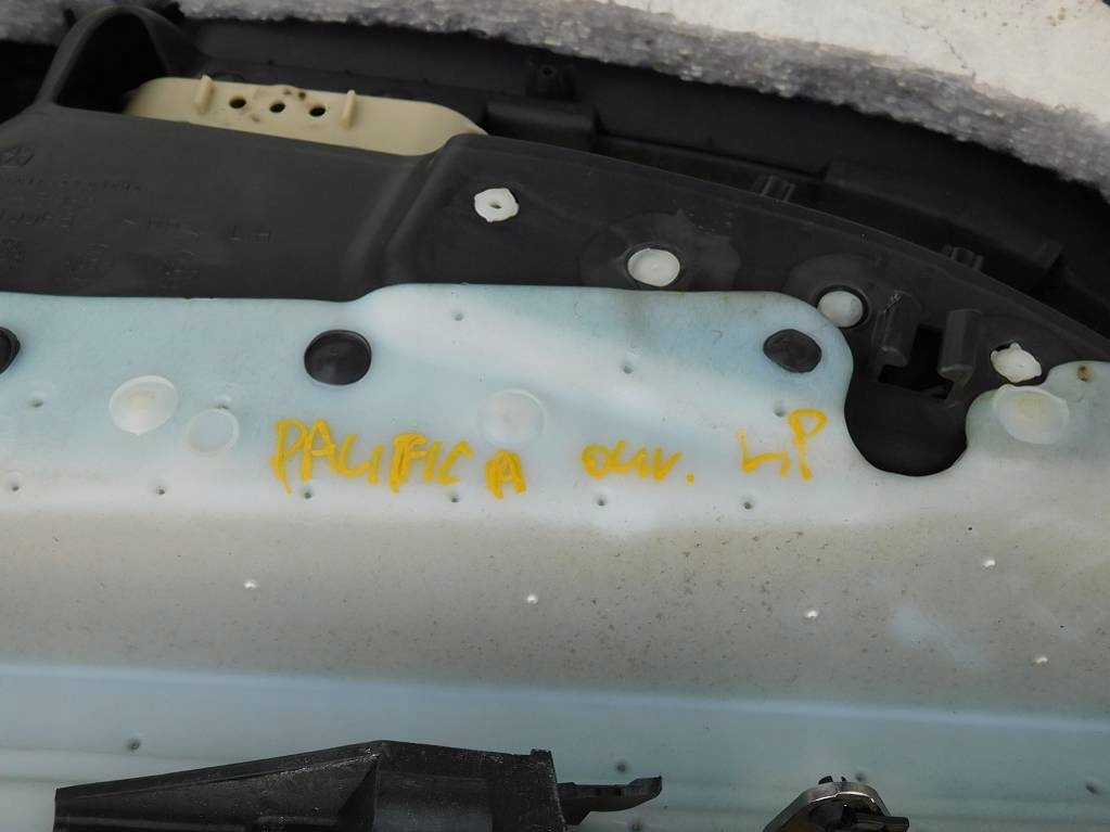 фото №7, Chrysler pacifica 2004r - обшивка двері лівий перед