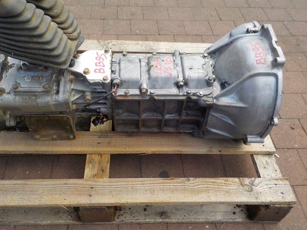 фото №11, Mitsubishi l200 iii 05r 2.5 td 116km коробка передач передач m011s5a009 + редуктор
