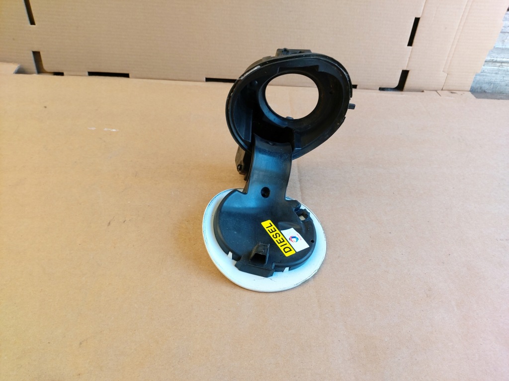 фото №2, Citroen ds5 крышка заливной топлива