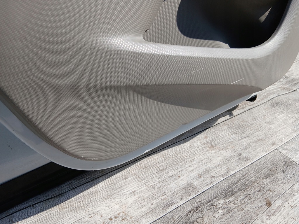 фото №5, Дверь левая передние renault zoe лак- teqnc