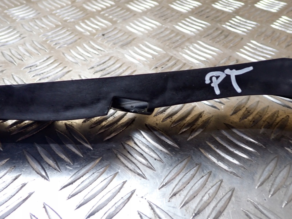 Купити Кронштейн  бампера правий задні kia sportage iv 2018r 1.6 wd 86614-f1000 10794