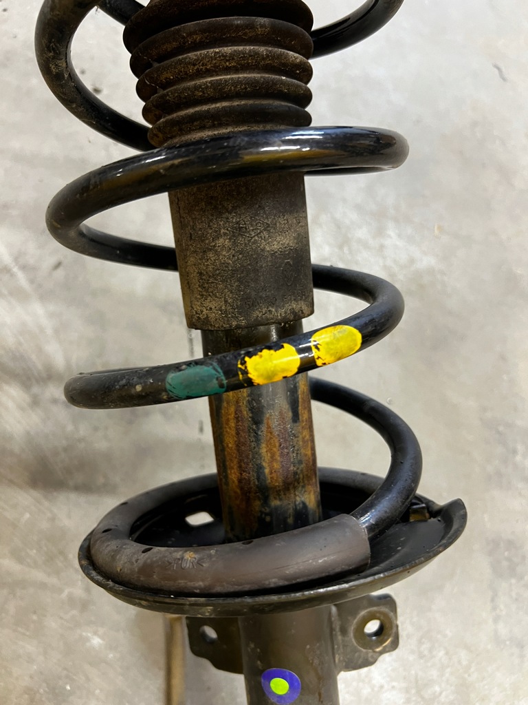 фото №12, Важіль амортизатор поворотний кулак перед правий dacia duster ii 2wd lift 1.0 tce