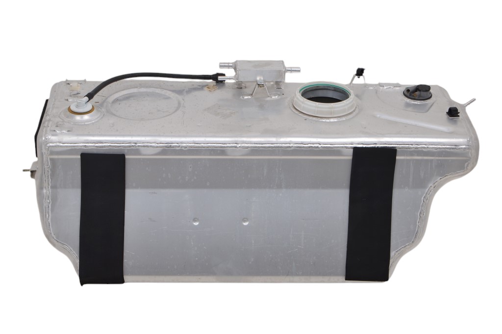 фото №8, Maserati quattroporte v m139 08-11 granturismo бак топлива