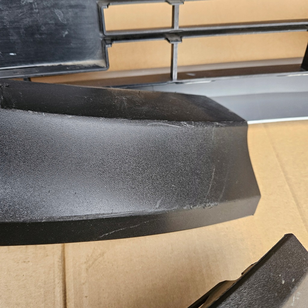 Ford focus mk4 iv active 18-21 бампер спойлер jx7b-17k945-tnx7b-17b636-u Недорого