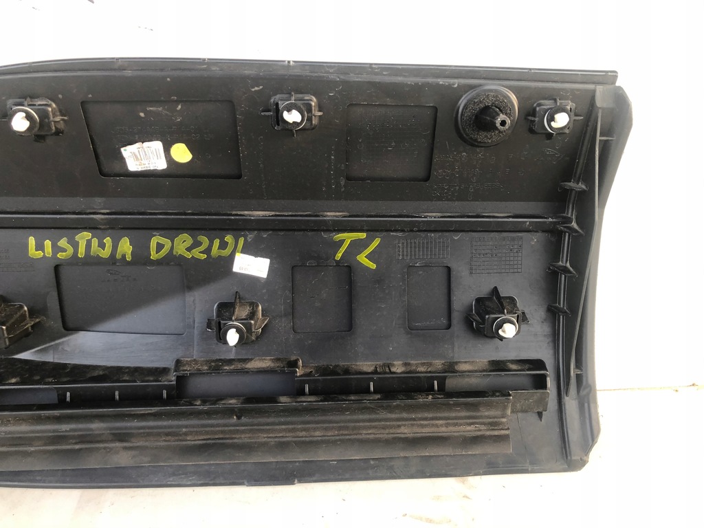 фото №9, Jaguar i-pace молдинг дверь