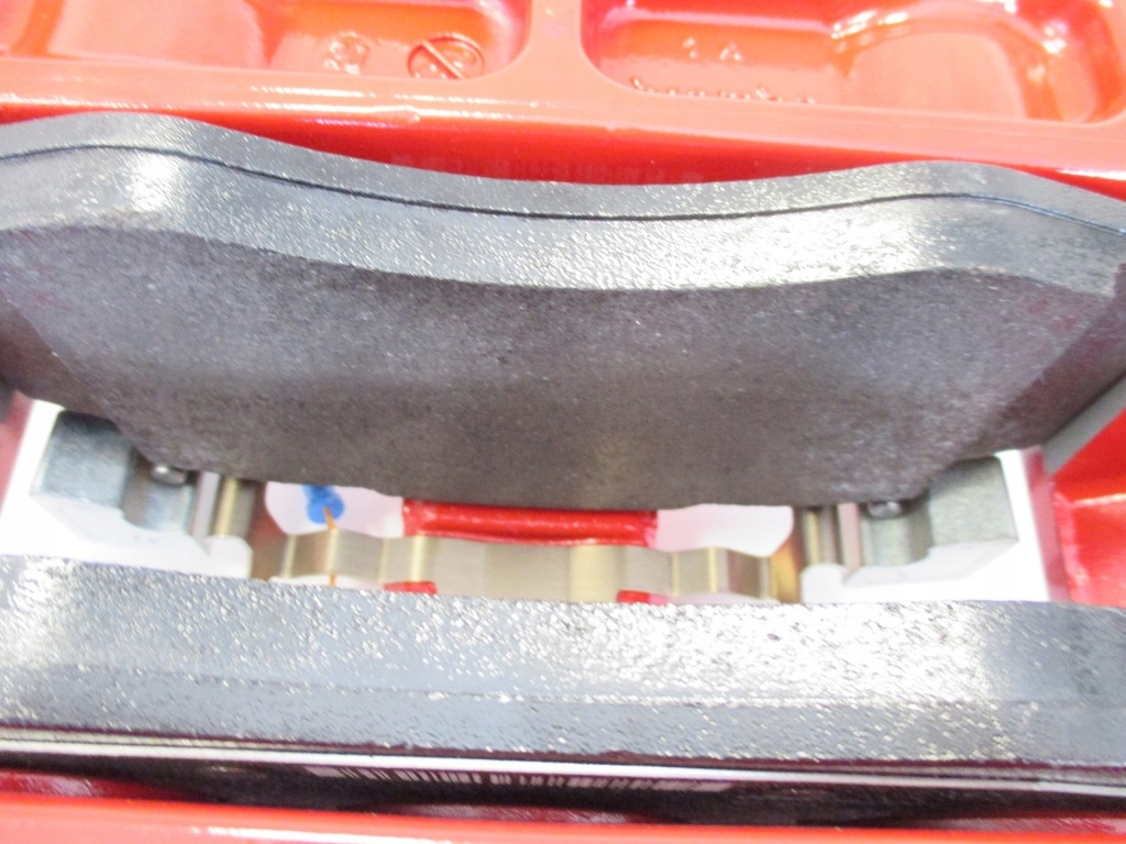 фото №12, Суппорт mercedes a klasa 177 amg правый новый перед