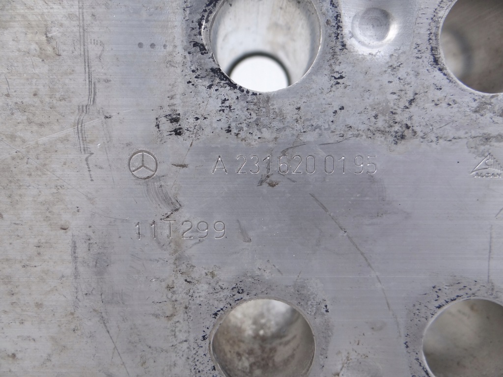 фото №9, New mercedes-benz c w206 передняя часть left распорка a2066209300 original