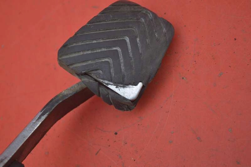 фото №7, Педаль педали сцепление mitsubishi lancer 7 vii 03-11