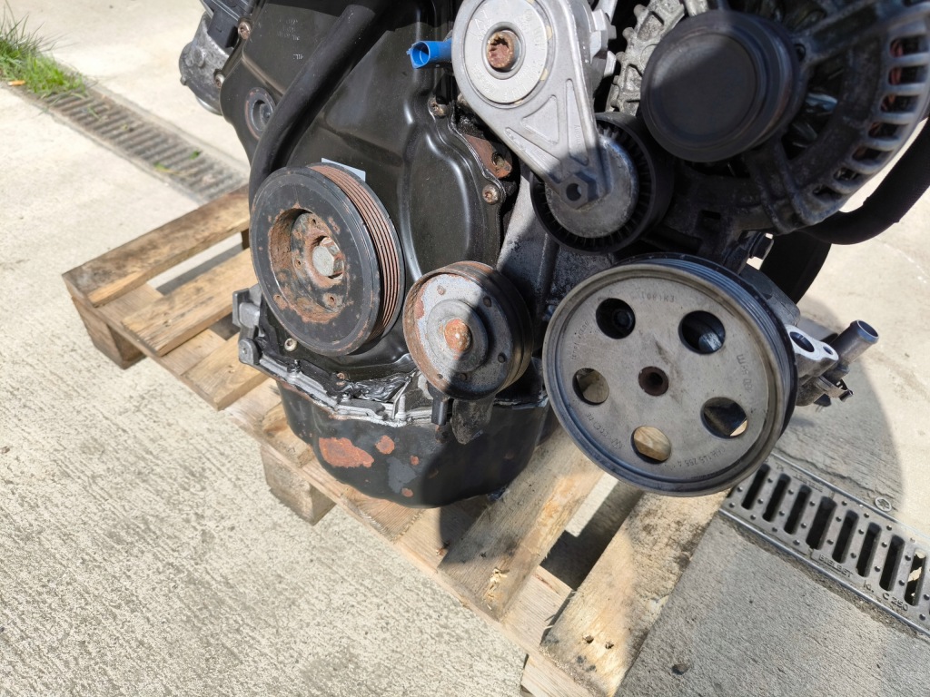 Двигун комплектний  audi a4 a5 q5 1.8 tfsi cdh cdhb оригінал ! в Україні