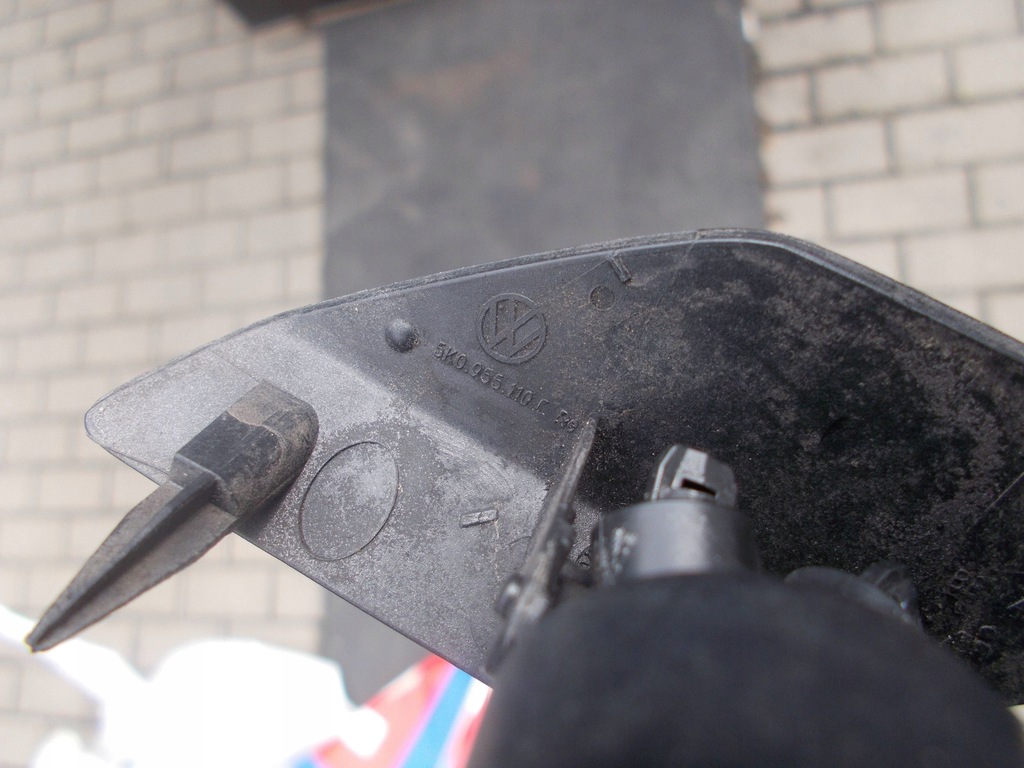 фото №12, Заглушка распылителя лампы передней омыватель левый правый vw golf vi