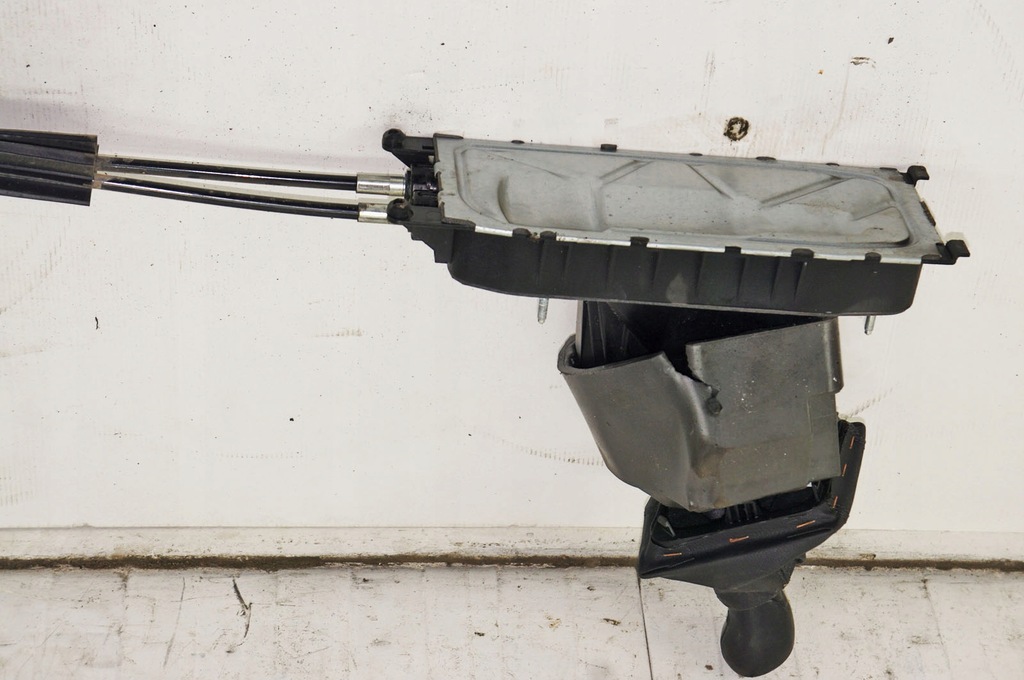 фото №7, Ub379 skoda scala ^ важіль перемикання передач 6b троси трос