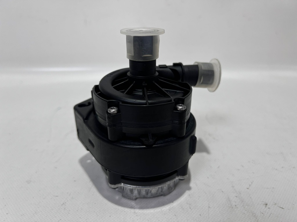 фото №1, Nowa org насос wody renault megane iv 4 210106635r