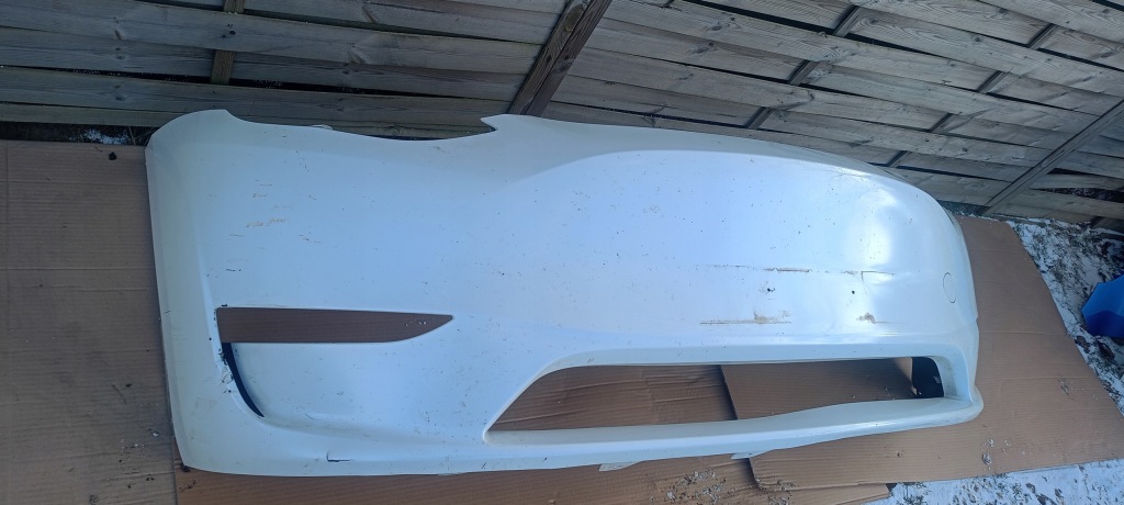 Бампер перед передний tesla model y 20-24rok 1540104-06-c оригинал с Разборки