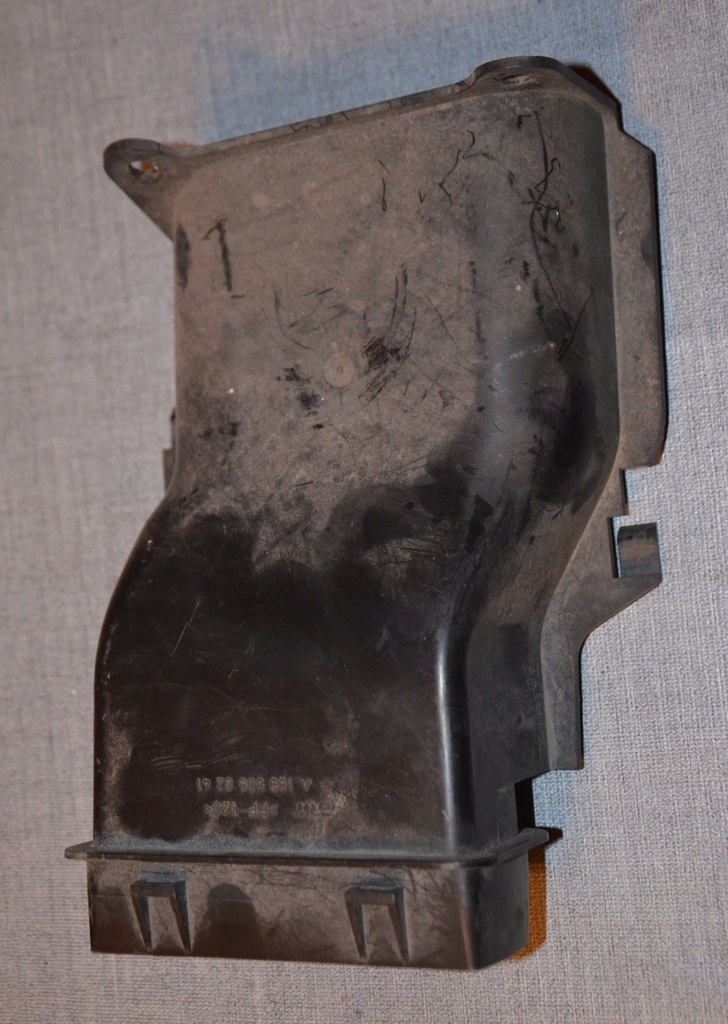 фото №1, Mercedes w245 труба, воздухозаборник воздуха