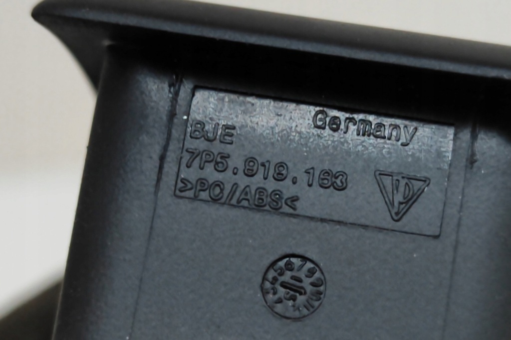 фото №6, Porsche cayenne 92a перемикач гальма ручного 7p5927225 2014 24569232