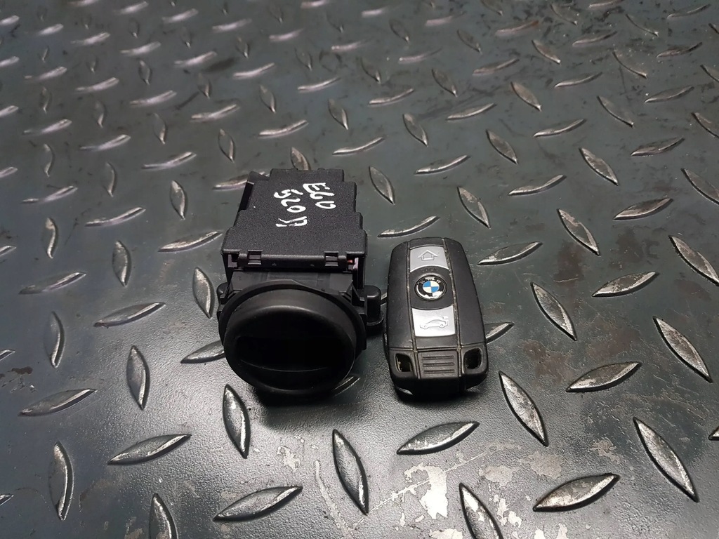 фото №5, Замок зажигания балка моста ключ 6 954 722 bmw 5 e60 520d n47 polift автоматическая коробка передач