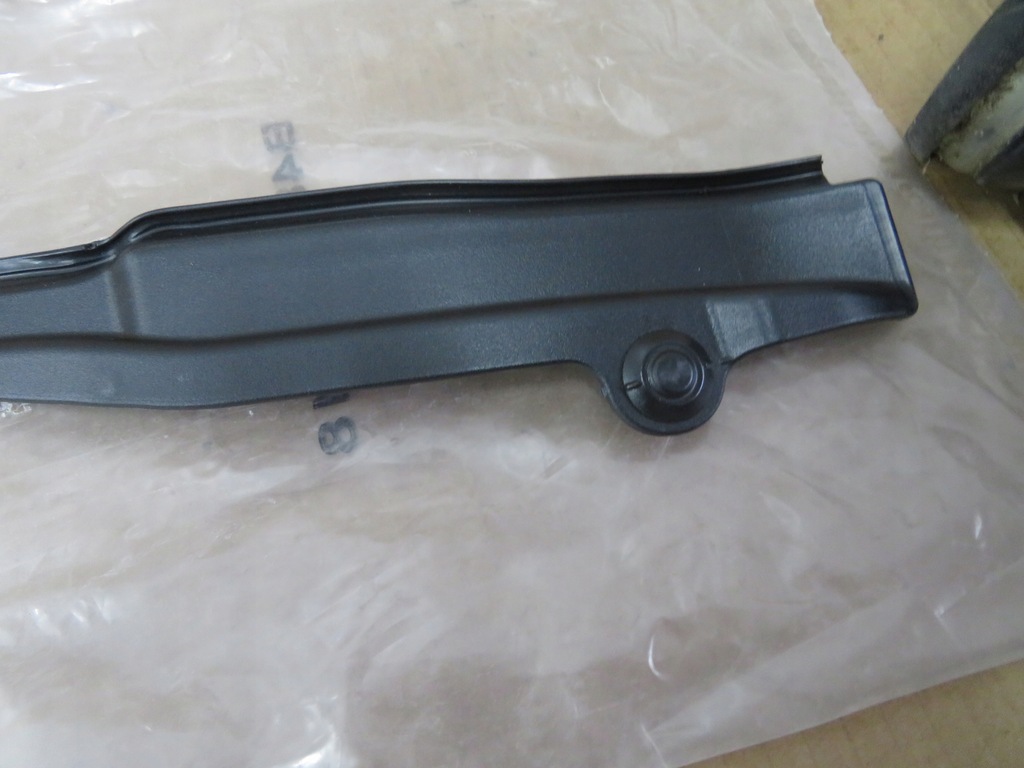 фото №9, Mercedes glb x247 247 молдинг защита дверь левая a2477209703